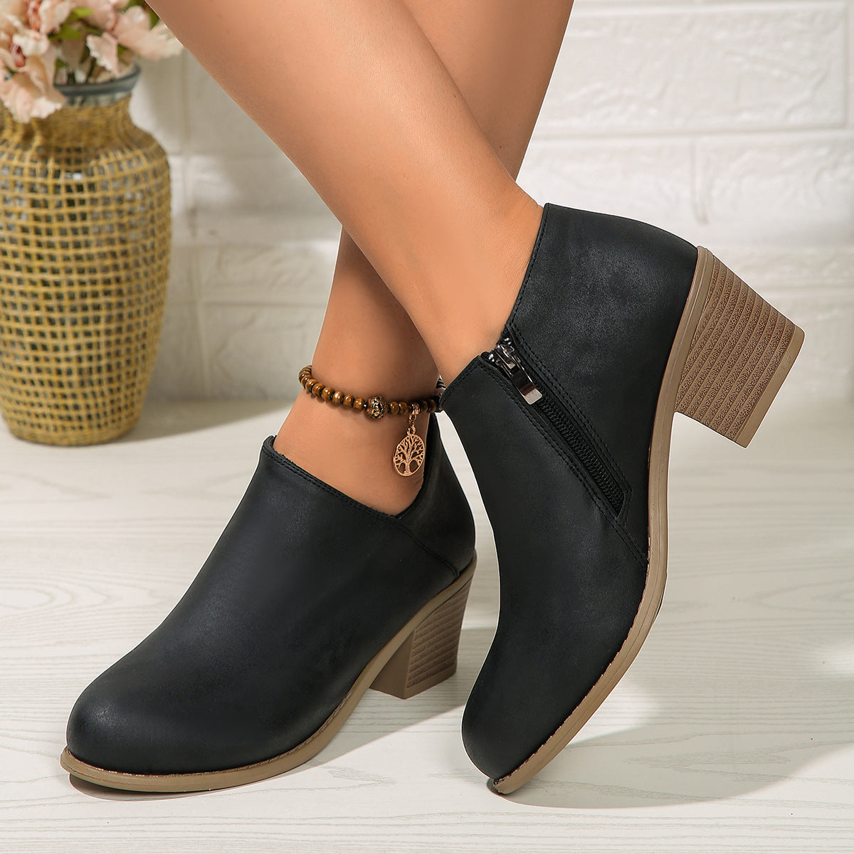 Women’s Chunky Heel Side Zipper Ankle Boots